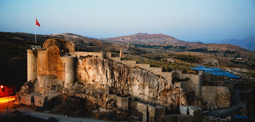 Historische Stadt Harput und das Schloss
